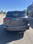 Used 2021  Toyota Highlander FWD &lpar;Natl&rpar; at Leadbelt Auto Sales near Leadington&comma; MO