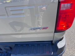 Used 2021  Chevrolet Colorado 4WD Crew Cab 128" ZR2 at Leadbelt Auto Sales near Leadington&comma; MO