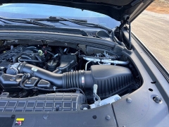 Used 2023  Jeep Grand Cherokee L Limited 4x4 at Leadbelt Auto Sales near Leadington&comma; MO