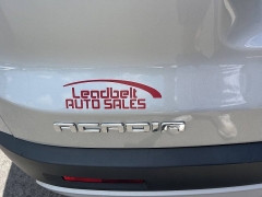 Used 2019  GMC Acadia 4d SUV AWD SLE-2 I4 at Leadbelt Auto Sales near Leadington&comma; MO