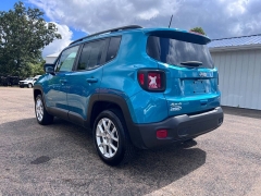 Used 2022  Jeep Renegade Latitude 4x4 at Leadbelt Auto Sales near Farmington, MO
