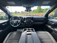 Used 2024  Chevrolet Silverado 1500 4WD Crew Cab 147" Custom at Leadbelt Auto Sales near Leadington&comma; MO