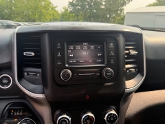 Used 2022  Ram 1500 Big Horn 4x4 Crew Cab 5'7" Box at Leadbelt Auto Sales near Farmington, MO