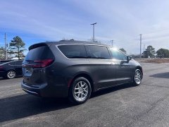 Used 2022  Chrysler Pacifica Touring L FWD at Leadbelt Auto Sales near Leadington&comma; MO