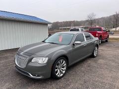 Used 2017  Chrysler 300C 4d Sedan RWD V8 at Leadbelt Auto Sales near Farmington, MO