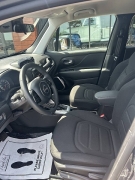 Used 2022  Jeep Renegade Latitude 4x4 at Leadbelt Auto Sales near Leadington&comma; MO