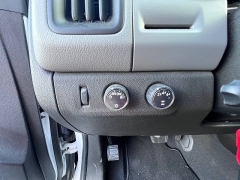 Used 2022  Chevrolet Colorado 4WD Crew Cab 128" Work Truck at Leadbelt Auto Sales near Leadington&comma; MO