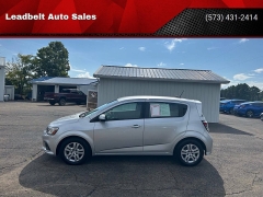Used 2020  Chevrolet Sonic 4d Hatchback LT w/1FL at Leadbelt Auto Sales near Farmington, MO
