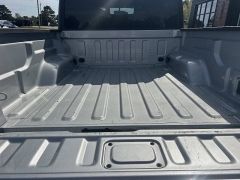 Used 2022  Jeep Gladiator Altitude 4x4 at Leadbelt Auto Sales near Leadington&comma; MO