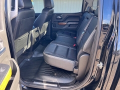 Used 2018  Chevrolet Silverado 1500 4WD Crew Cab 143&period;5" High Country at Leadbelt Auto Sales near Leadington&comma; MO