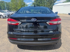 Used 2020  Ford Fusion 4d Sedan FWD SE 1.5L EcoBoost at Leadbelt Auto Sales near Farmington, MO
