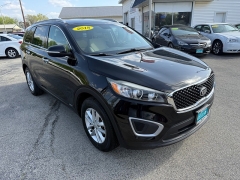 Used 2018 Kia Sorento 4d SUV AWD LX at Capitol Car Credit near Rantoul, IL