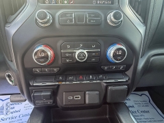 Used 2020 GMC Sierra 1500 4WD Crew Cab SLT at Capitol Car Credit near Rantoul, IL