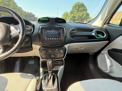Used 2019 Jeep Renegade 4d SUV FWD Latitude at Capitol Car Credit near Rantoul, IL