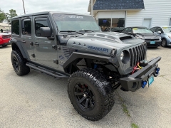 Used 2020  Jeep Wrangler Unlimited 4d SUV 4WD Sport at Capitol Car Credit near Rantoul&comma; IL