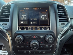 Used 2018  Jeep Grand Cherokee 4d SUV 4WD Limited V6 at Capitol Car Credit near Rantoul, IL