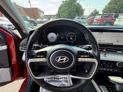Used 2024  Hyundai Elantra Limited IVT at Capitol Car Credit near Rantoul&comma; IL