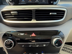 Used 2019  Hyundai Tucson 4d SUV AWD SE at Capitol Car Credit near Rantoul&comma; IL