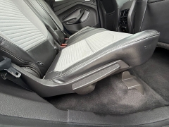 Used 2019  Ford Escape 4d SUV 4WD Titanium at Capitol Car Credit near Rantoul, IL