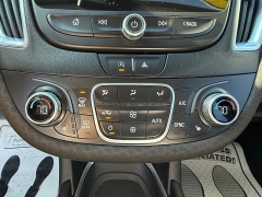 Used 2020  Chevrolet Malibu 4d Sedan LT at Capitol Car Credit near Rantoul&comma; IL