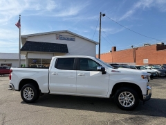 Used 2021  Chevrolet Silverado 1500 4WD Crew Cab 147" LT at Capitol Car Credit near Rantoul&comma; IL