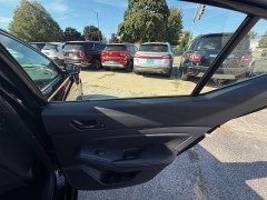 Used 2024  Nissan Altima 2.5 SV Sedan at Capitol Car Credit near Rantoul, IL