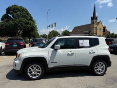 Used 2019 Jeep Renegade 4d SUV FWD Latitude at Capitol Car Credit near Rantoul, IL