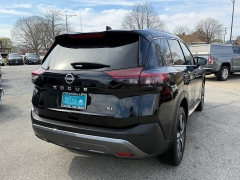 Used 2023  Nissan Rogue FWD SL at Capitol Car Credit near Rantoul&comma; IL