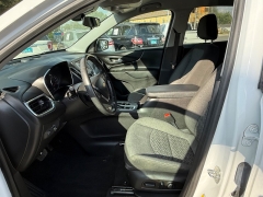 Used 2022  Chevrolet Equinox FWD 4dr LT w/1LT at Capitol Car Credit near Rantoul, IL