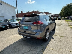 Used 2018  Nissan Rogue 4d SUV FWD SV at Capitol Car Credit near Rantoul&comma; IL