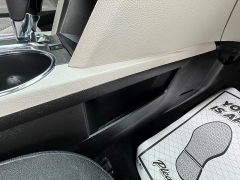 Used 2017  Chevrolet Equinox 4d SUV FWD LT at Capitol Car Credit near Rantoul&comma; IL
