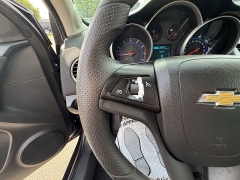 Used 2016  Chevrolet Cruze Limited 4d Sedan LT w&sol;1LT Auto at Capitol Car Credit near Rantoul&comma; IL