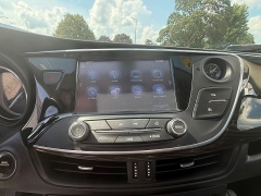 Used 2020  Buick Envision 4d SUV FWD Essence at Capitol Car Credit near Rantoul&comma; IL
