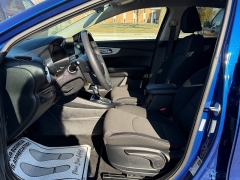 Used 2024  Kia Forte LXS IVT at Capitol Car Credit near Rantoul&comma; IL