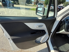 Used 2019 Jeep Renegade 4d SUV FWD Latitude at Capitol Car Credit near Rantoul, IL
