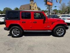Used 2019 Jeep Wrangler Unlimited 4d SUV 4WD Sahara at Capitol Car Credit near Rantoul, IL