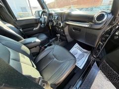 Used 2017  Jeep Wrangler Unlimited 4d Convertible Sahara at Capitol Car Credit near Rantoul&comma; IL