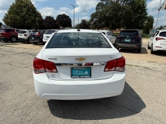 Used 2015  Chevrolet Cruze 4d Sedan LT w&sol;1LT Auto at Capitol Car Credit near Rantoul&comma; IL
