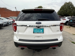 Used 2018  Ford Explorer 4d SUV 4WD XLT at Capitol Car Credit near Rantoul, IL