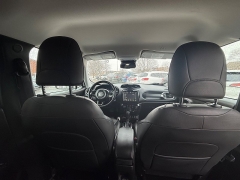 Used 2021  Jeep Renegade Limited 4x4 at Capitol Car Credit near Rantoul&comma; IL