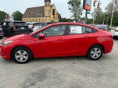 Used 2018 Chevrolet Cruze 4d Sedan LS Auto at Capitol Car Credit near Rantoul, IL