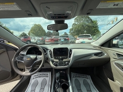 Used 2022  Chevrolet Malibu 4dr Sdn LT at Capitol Car Credit near Rantoul&comma; IL