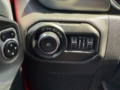 Used 2019 Jeep Wrangler Unlimited 4d SUV 4WD Sahara at Capitol Car Credit near Rantoul, IL