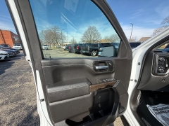 Used 2021  Chevrolet Silverado 1500 4WD Crew Cab 147" LT at Capitol Car Credit near Rantoul&comma; IL