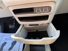 Used 2021  Chrysler Voyager L FWD at Capitol Car Credit near Rantoul, IL