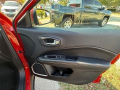 Used 2020  Jeep Compass 4d SUV 4WD Latitude at Capitol Car Credit near Rantoul, IL