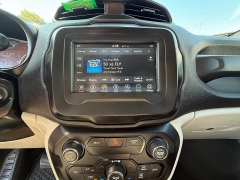 Used 2019 Jeep Renegade 4d SUV FWD Latitude at Capitol Car Credit near Rantoul, IL