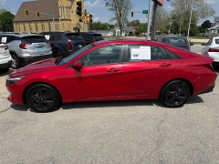 Used 2023 Hyundai Elantra SEL IVT at Capitol Car Credit near Rantoul, IL