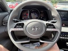 Used 2023 Hyundai Elantra SEL IVT at Capitol Car Credit near Rantoul, IL