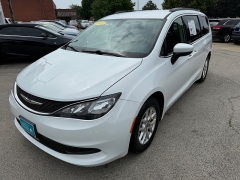 Used 2021 Chrysler Voyager LXI FWD at Capitol Car Credit near Rantoul, IL